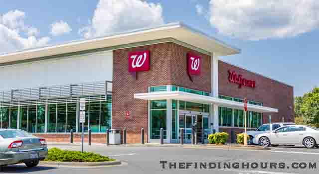 walgreens holiday hours